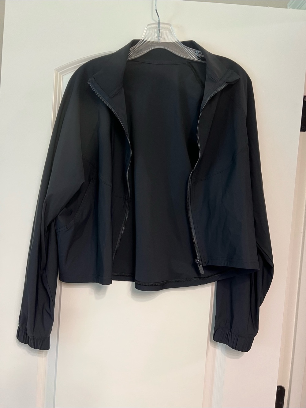 Black Cropped Women's Zip-Front Lightweight Jacket